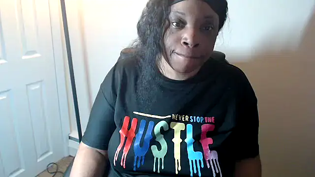Sexymona1218 online show from May 31, 9:26 am