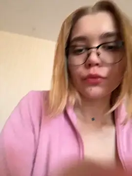 Snapshot of Nami_ninja chatting on October 4, 7:36 am Nami ninja online show from October 4, 7:36 am