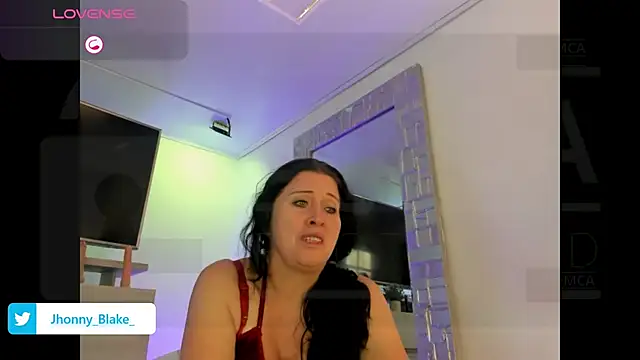 LADY HELLEN online show from November 11, 7:11 pm