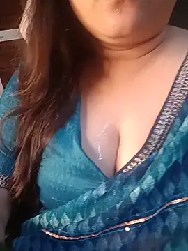 naughtymadam online show from May 19, 6:09 am