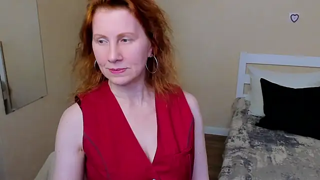 FoxySophia online show from October 1, 2:38 am