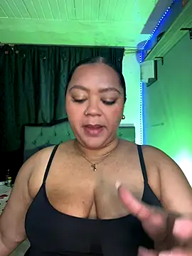 yanza2002 online show from October 18, 12:03 am