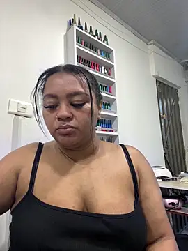 yanza2002 online show from September 9, 10:42 pm