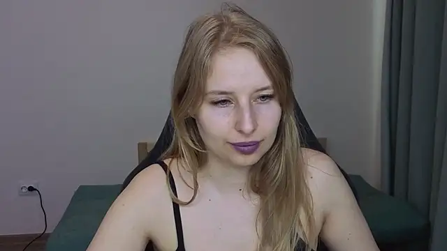 Jessy Ginger online show from June 28, 12:45 pm
