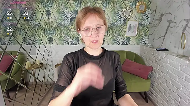 Paris Cherry online show from December 21, 8:13 pm