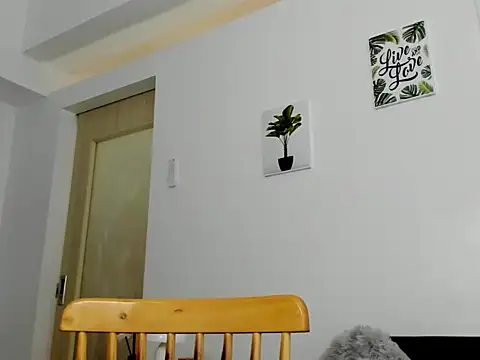 hottycrishina online show from September 27, 6:53 am