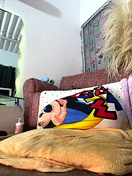 halana squirts online show from October 10, 6:18 am