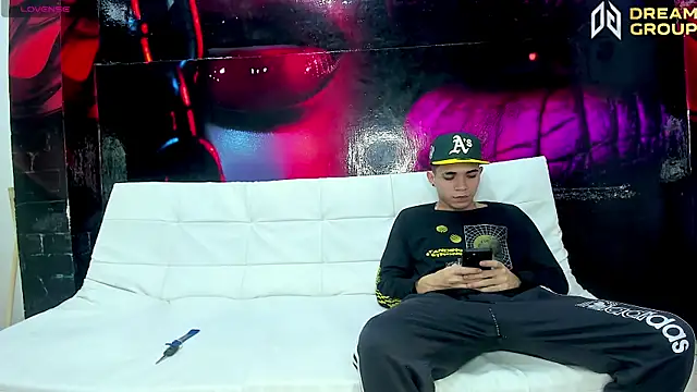 AmazingPartys online show from April 9, 7:41 pm