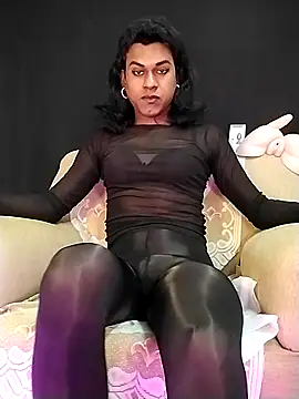 Nisha555 online show from December 19, 9:12 am