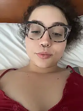 ladyturtle online show from June 11, 5:43 pm