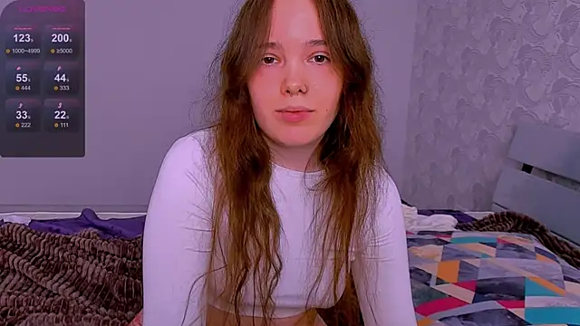 Janie JJ Curvie online show from April 16, 4:13 am