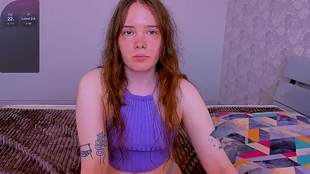 Janie JJ Curvie online show from June 7, 4:41 am
