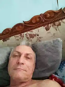  lady red  online show from March 11, 3:33 am