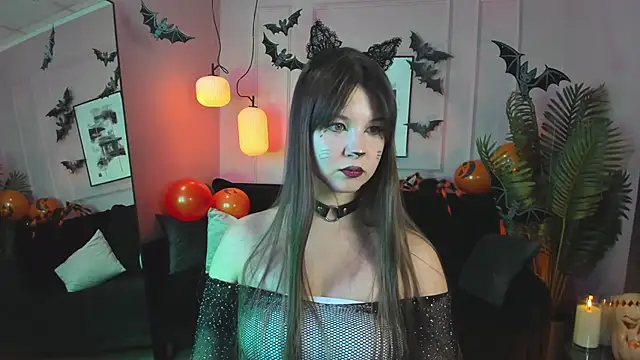 ElizaMild online show from October 30, 1:34 pm