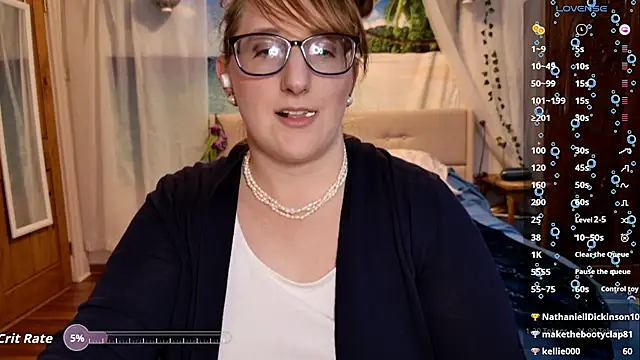 WickedAphrodite online show from September 12, 1:06 am