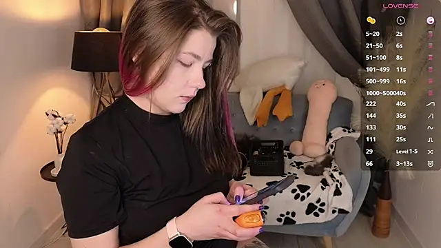 Mira Falls online show from October 11, 6:18 am