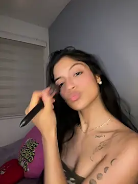 Sammy pink online show from August 2, 11:41 pm