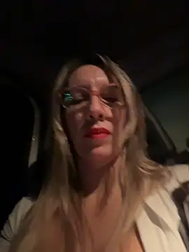 Gatitacarlita online show from December 20, 7:56 am