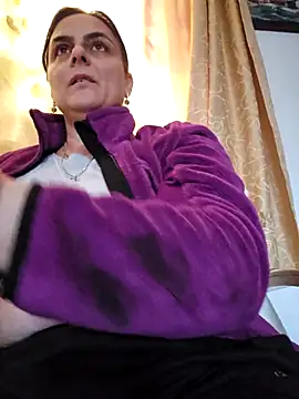 IsabelleCraft online show from March 21, 2:22 pm