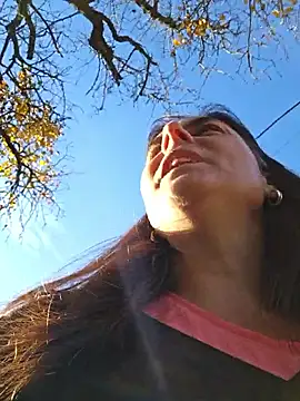 IsabelleCraft online show from November 1, 1:04 pm