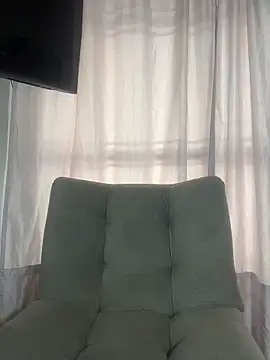 BA BYY online show from April 21, 7:32 pm