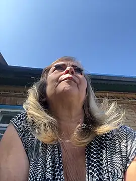 Irina2909xh online show from September 14, 10:35 am