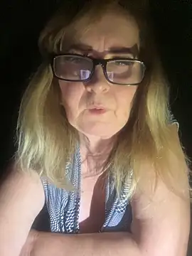 Irina2909xh online show from November 21, 5:04 pm