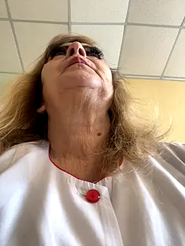 Irina2909xh online show from October 3, 8:52 am