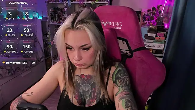 ChloeKohaku online show from January 16, 3:46 am