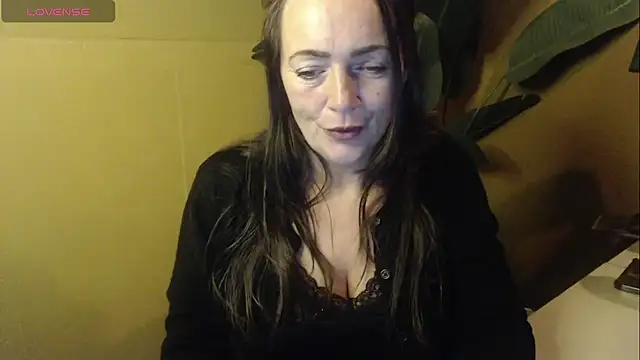 cloe85nl online show from December 4, 9:55 am