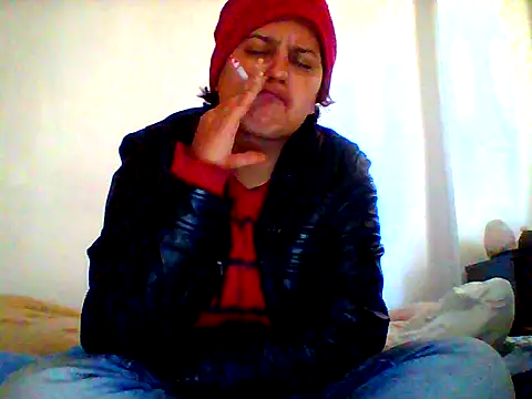 Snapshot of flowerlauren chatting on October 29, 7:45 am flowerlauren online show from October 29, 7:45 am