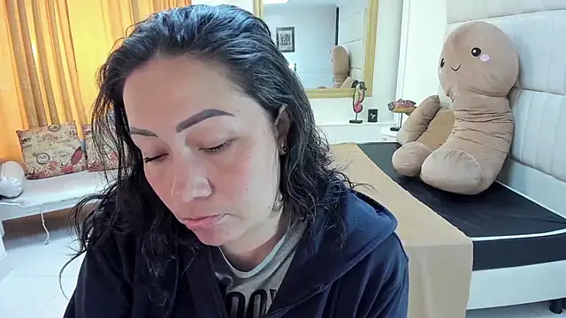 gaby trent online show from September 17, 1:53 pm