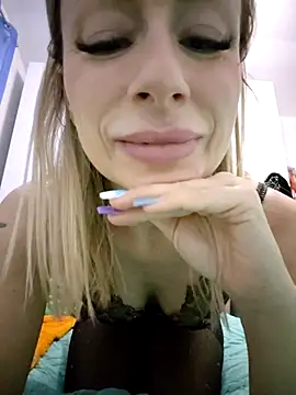 Monique 2023 online show from January 7, 4:43 pm