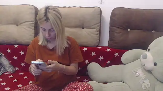 Aliss Hottie online show from September 22, 4:11 am