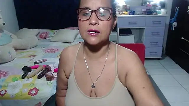 pervert mommy  online show from April 17, 10:17 am