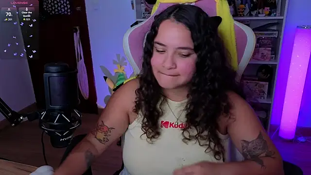 Snapshot of Sweet_sully__ chatting on October 4, 6:45 pm Sweet sully   online show from October 4, 6:45 pm