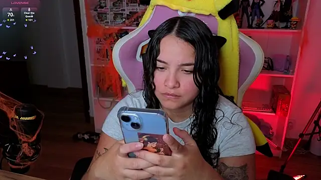 Snapshot of Sweet_sully__ chatting on October 14, 9:01 am Sweet sully   online show from October 14, 9:01 am