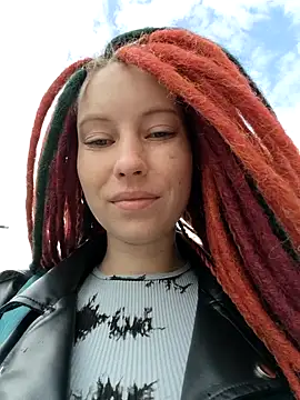 Frost foxy online show from September 21, 3:16 am