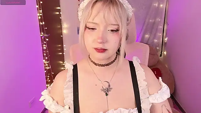 KuroChan420 online show from January 9, 4:06 am