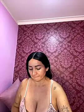 juliana diaz online show from October 21, 1:48 pm