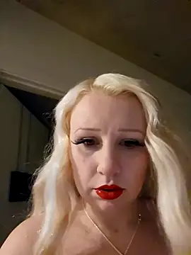 DamelynDaisy online show from February 20, 8:49 am