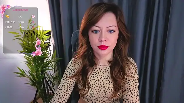 GirlfriendNina online show from February 2, 4:55 am