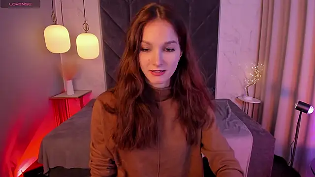 MirandaGlow online show from December 14, 5:46 am