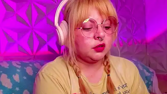 Satyn doll online show from October 7, 11:42 pm