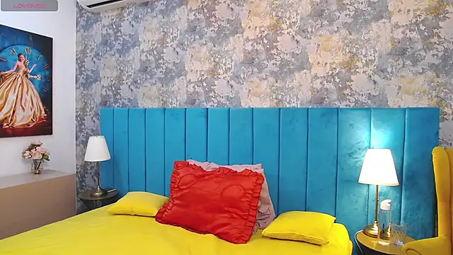 LisaCroft online show from September 19, 6:01 am