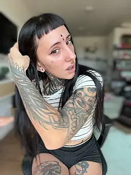 samisamsx online show from October 20, 5:05 pm