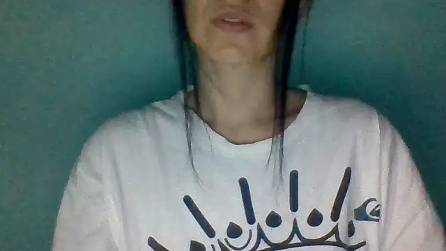 chicacastilla online show from July 23, 9:17 am