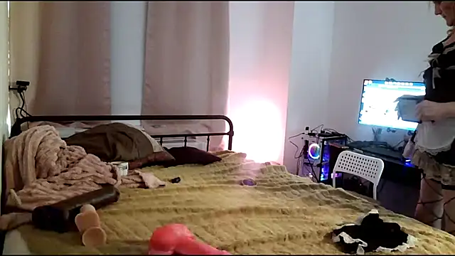 Mikela Alexa online show from July 17, 10:13 pm
