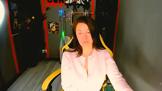 AnaMills online show from December 15, 10:09 am