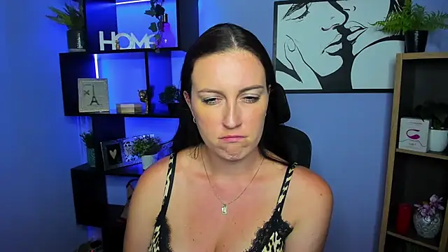 FUN AMI online show from May 12, 4:13 pm